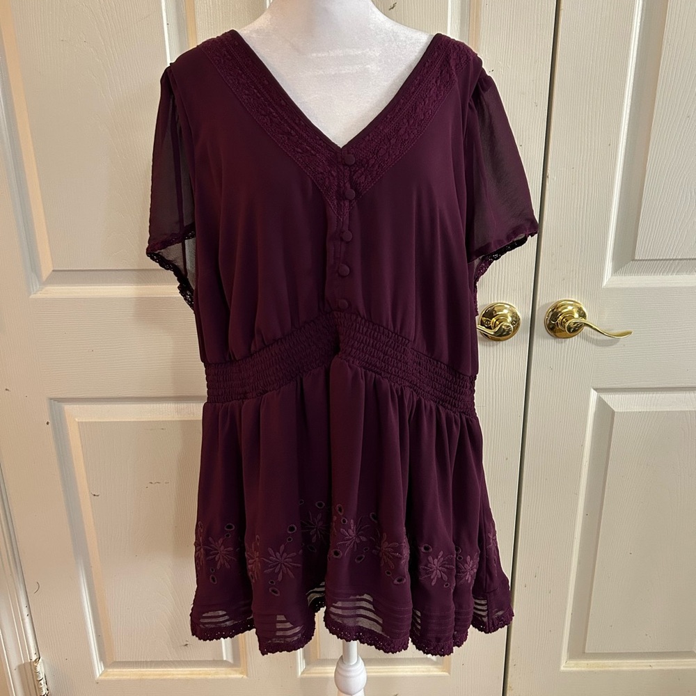 Torrid purple embroidered tunic, size 3X (their size 3)